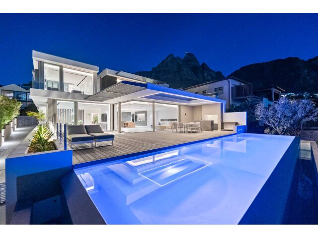  3  Cranberry Crescent, Camps Bay, Cape Town 